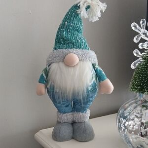 17 Inch Winter Gnome